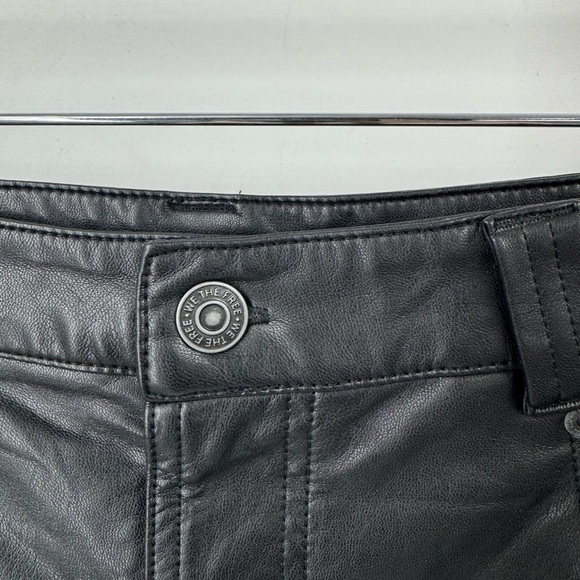 Free People Faux Leather City Slicker Vegan Midi Skirt Womens Black Size 4 B1543 - Picture 4 of 9